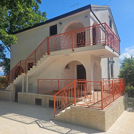 Villa Kucan Porat  Bagian luar foto
