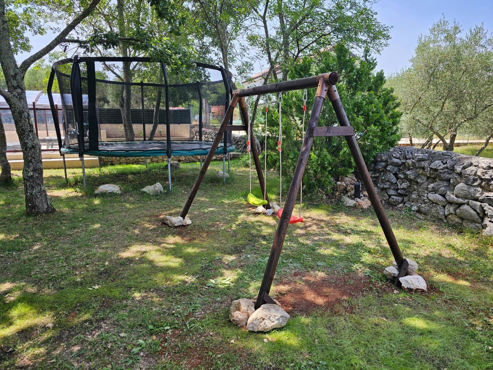 Villa Kucan Porat  Bagian luar foto