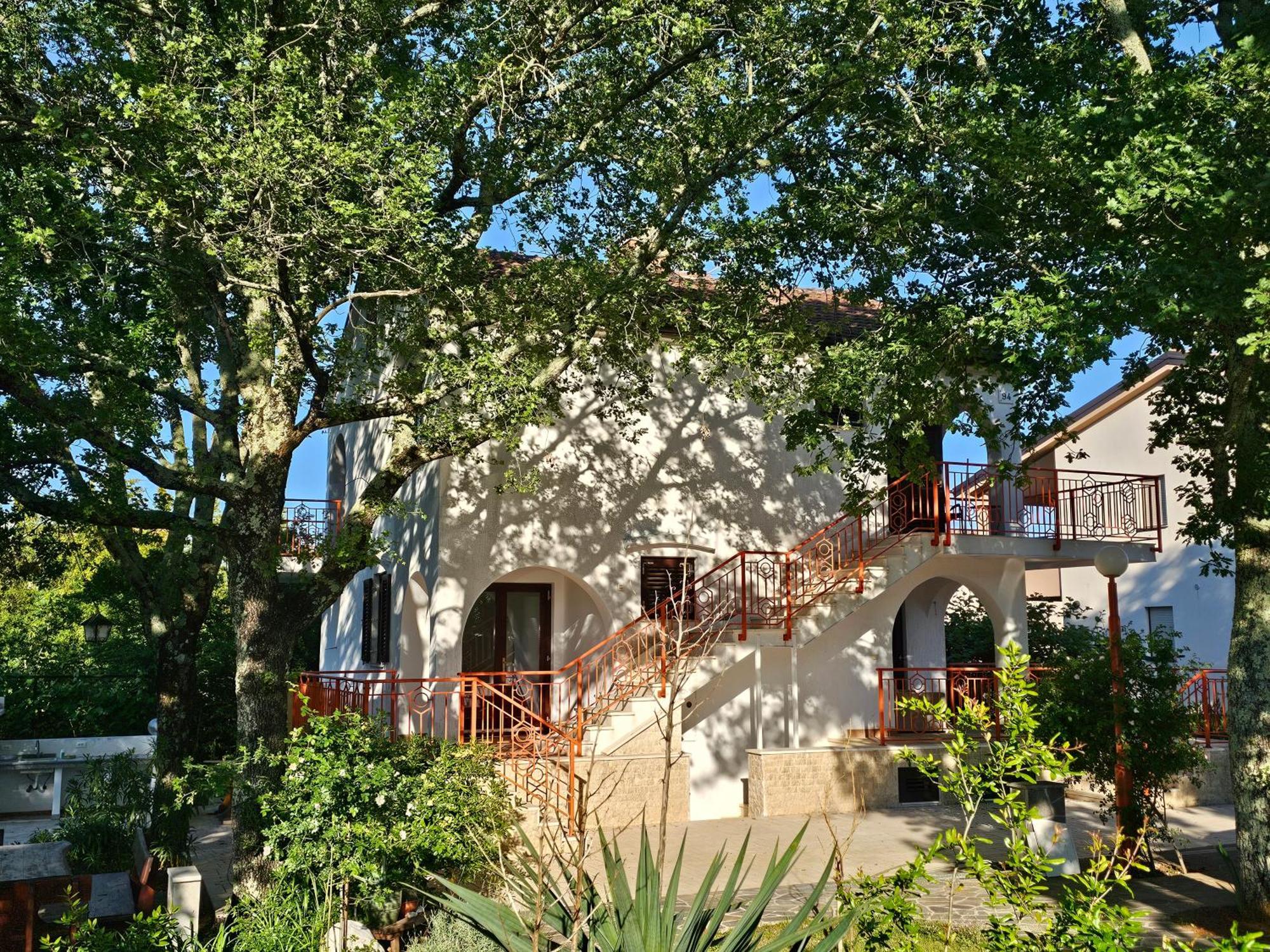 Villa Kucan Porat  Bagian luar foto