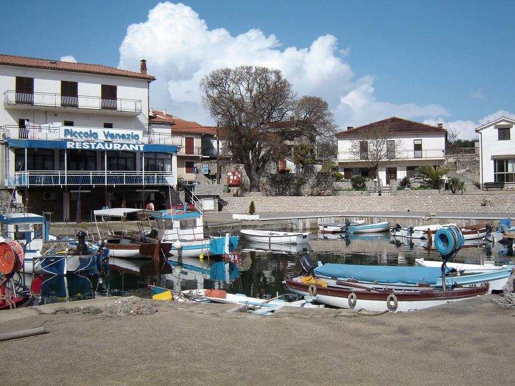 Villa Kucan Porat  Bagian luar foto